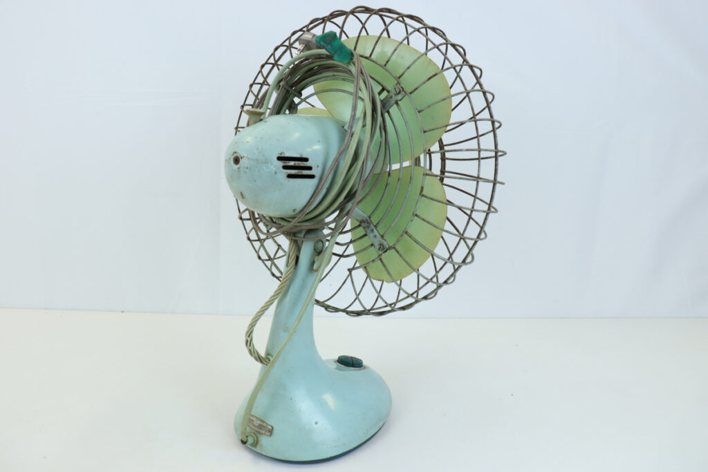 ナショナル　扇風機　買取品　背面